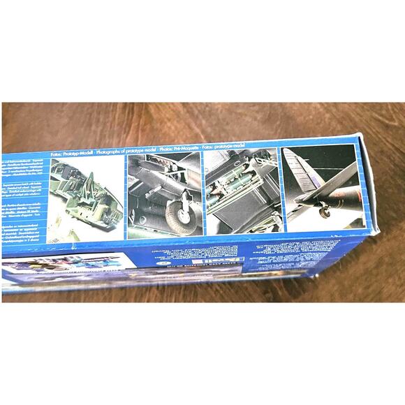 Mosquito B Mk.IV MODEL - Picture 2 of 5